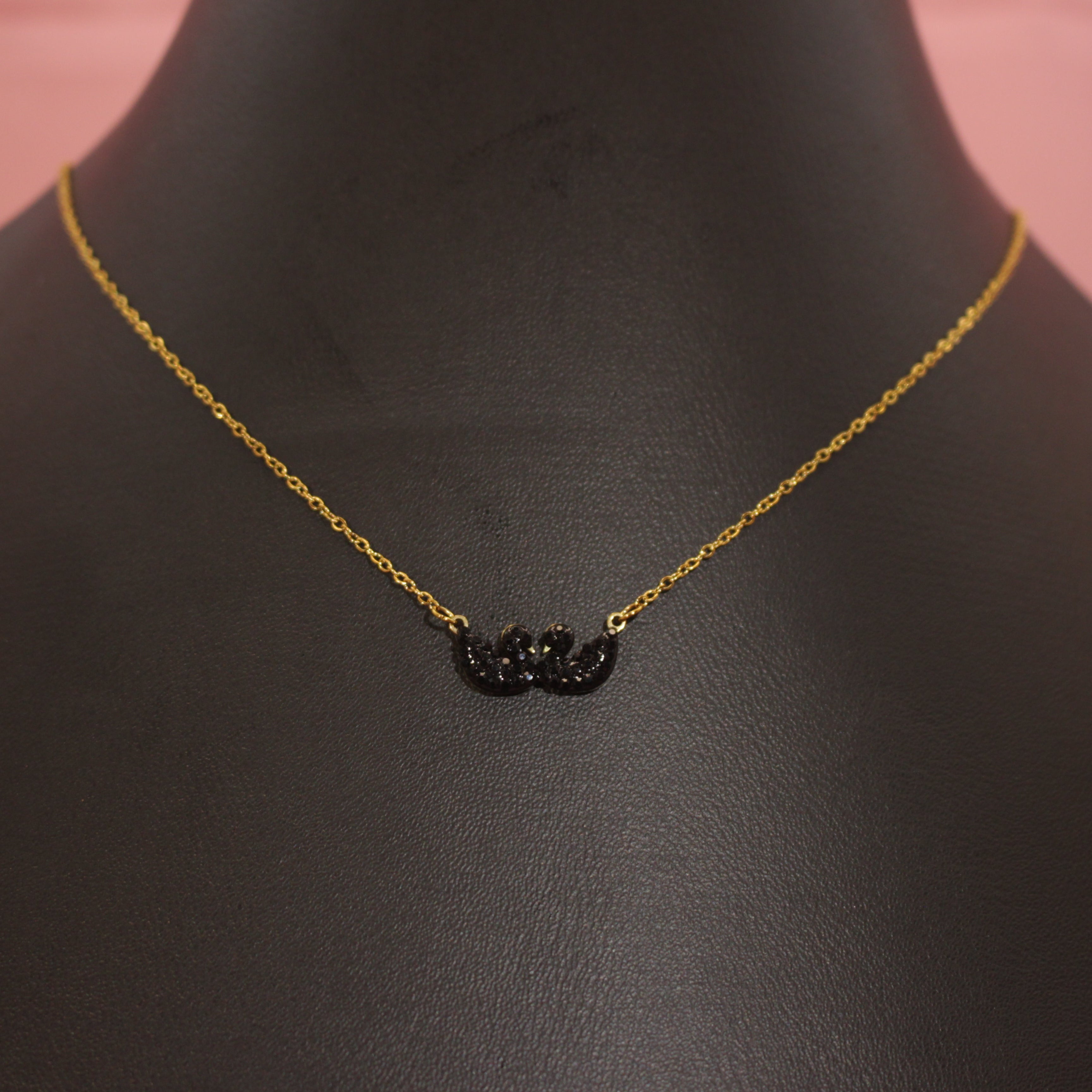 Double Swan Black Romance Necklace