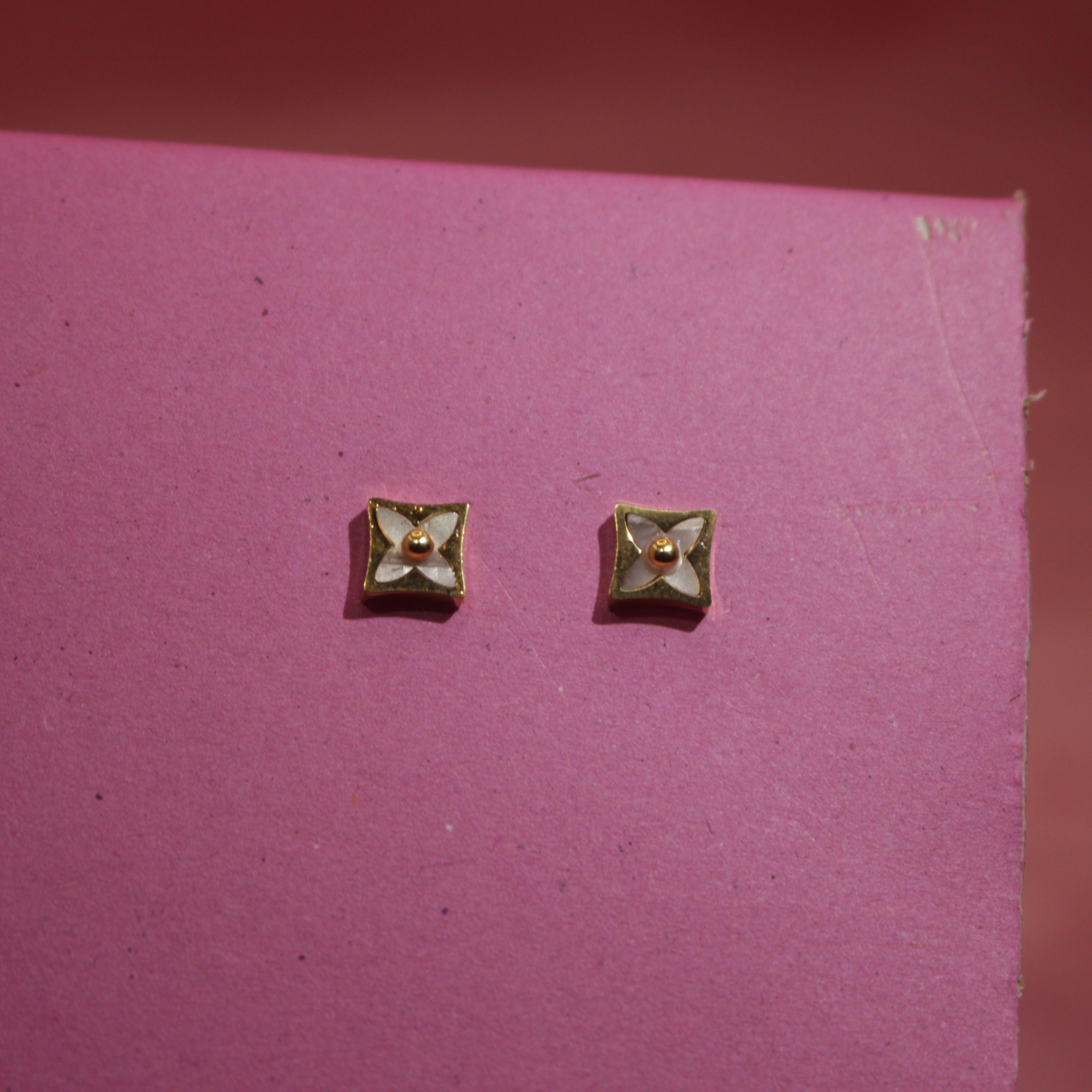 Floral Stud Earrings Stainless Steel with Mother-of-Pearl Detail